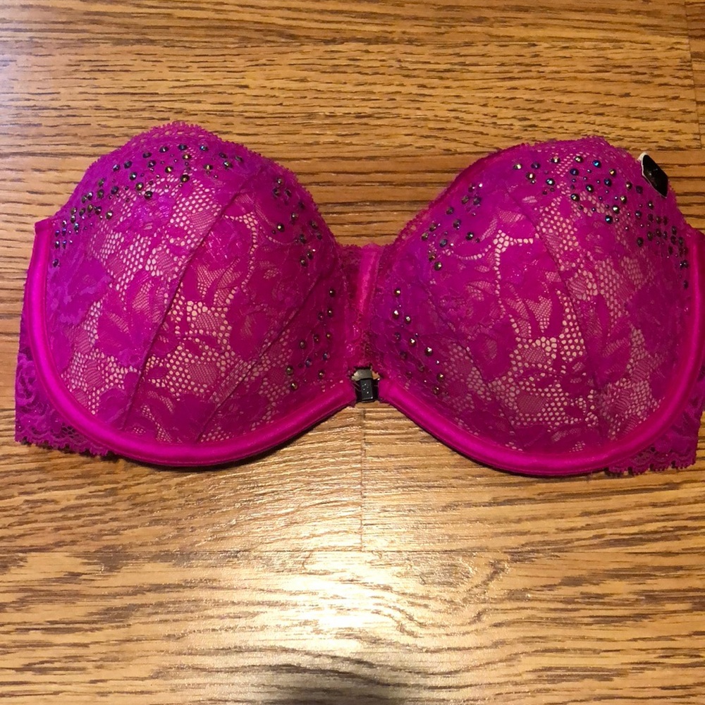NWT Victoria’s Secret